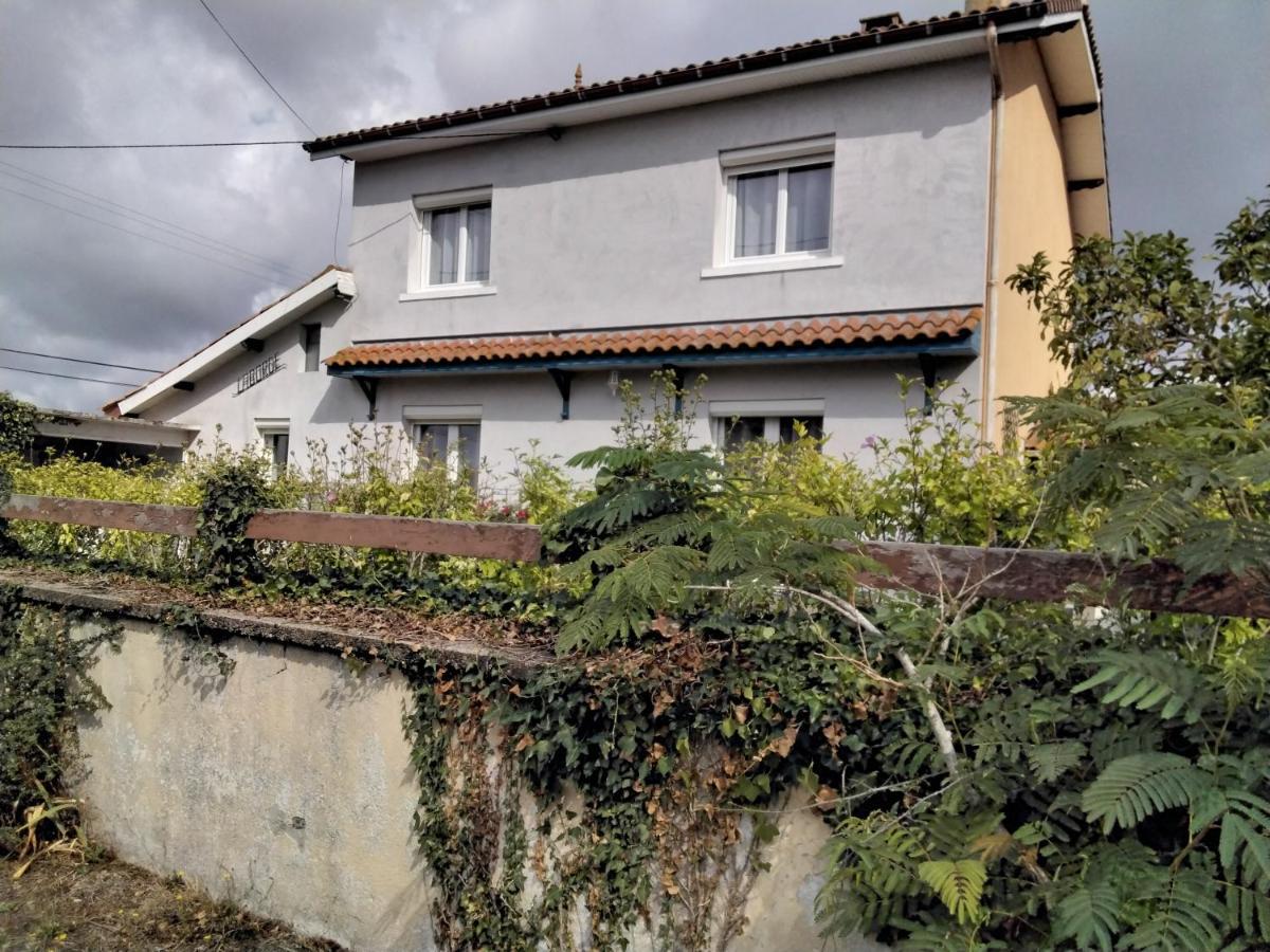 Maison Laborde Saint-Agnet Exteriér fotografie